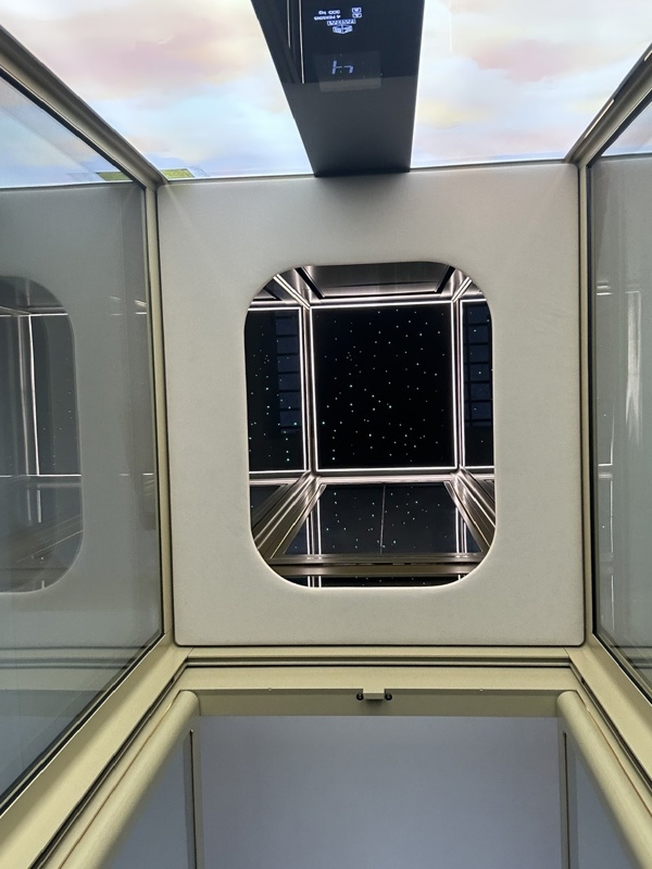 Thang máy gia đình anh Thủy