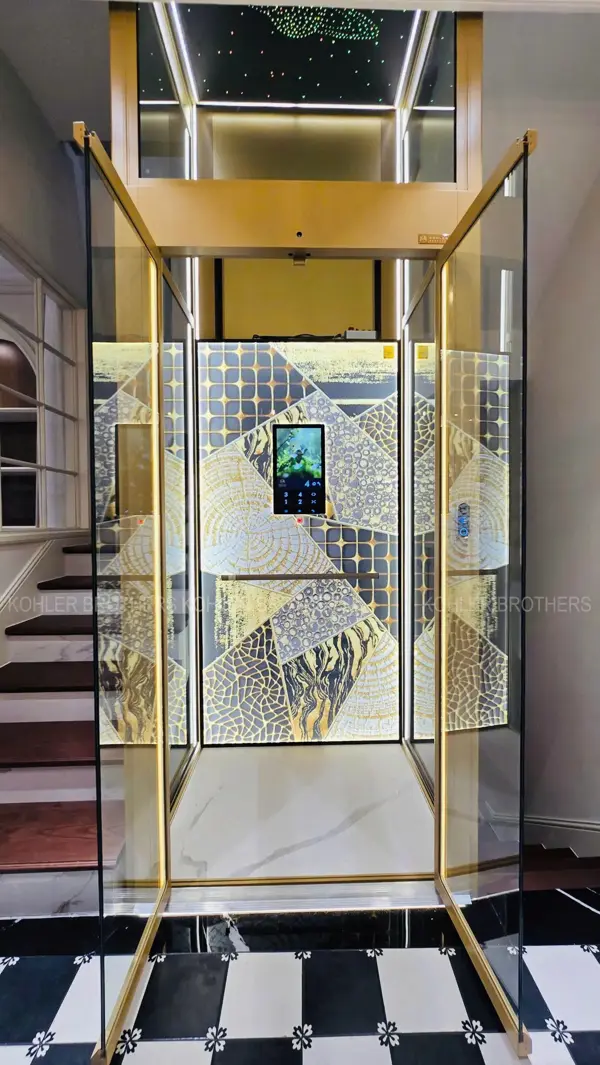 Thang máy gia đình anh Thế Anh