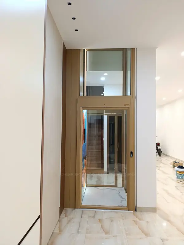 Thang máy gia đình anh Điệp